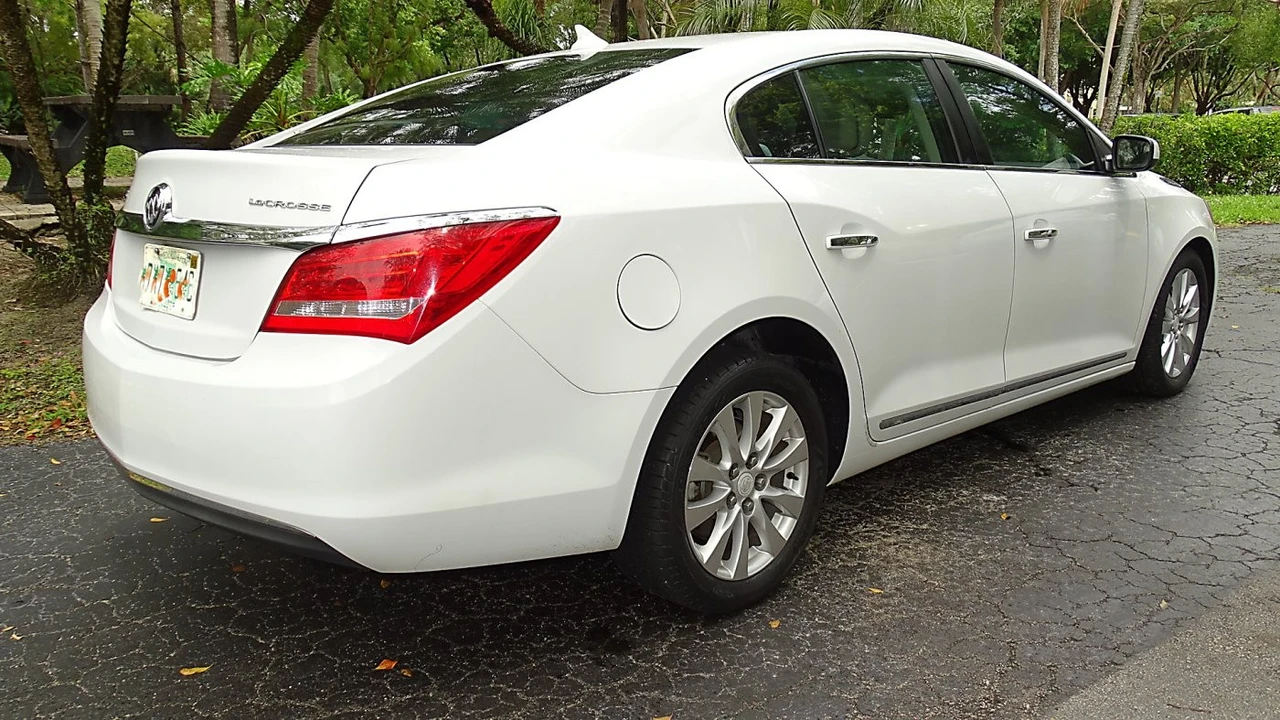2014 Buick LaCrosse - Image 6 of 21