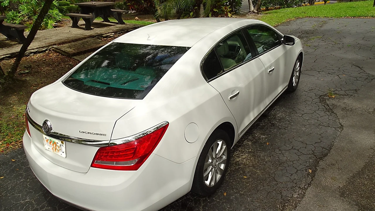 2014 Buick LaCrosse - Image 9 of 21