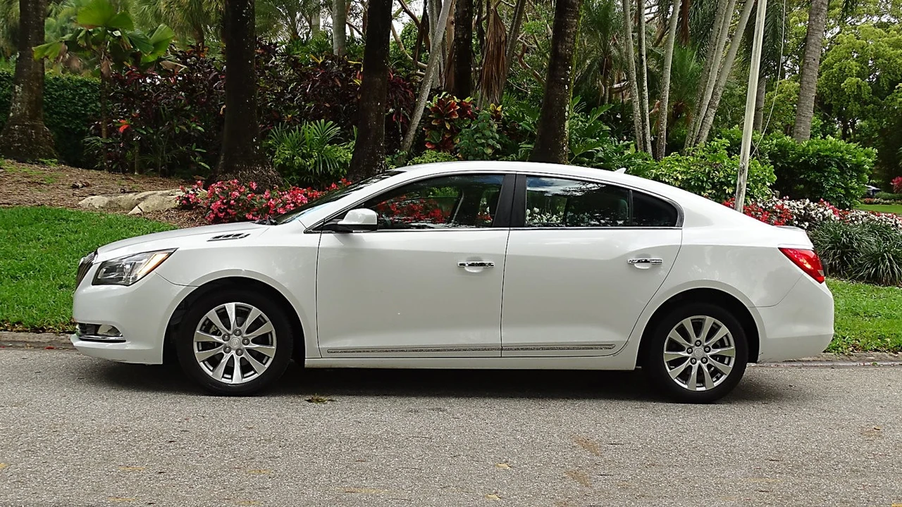 2014 Buick LaCrosse - Image 3 of 21