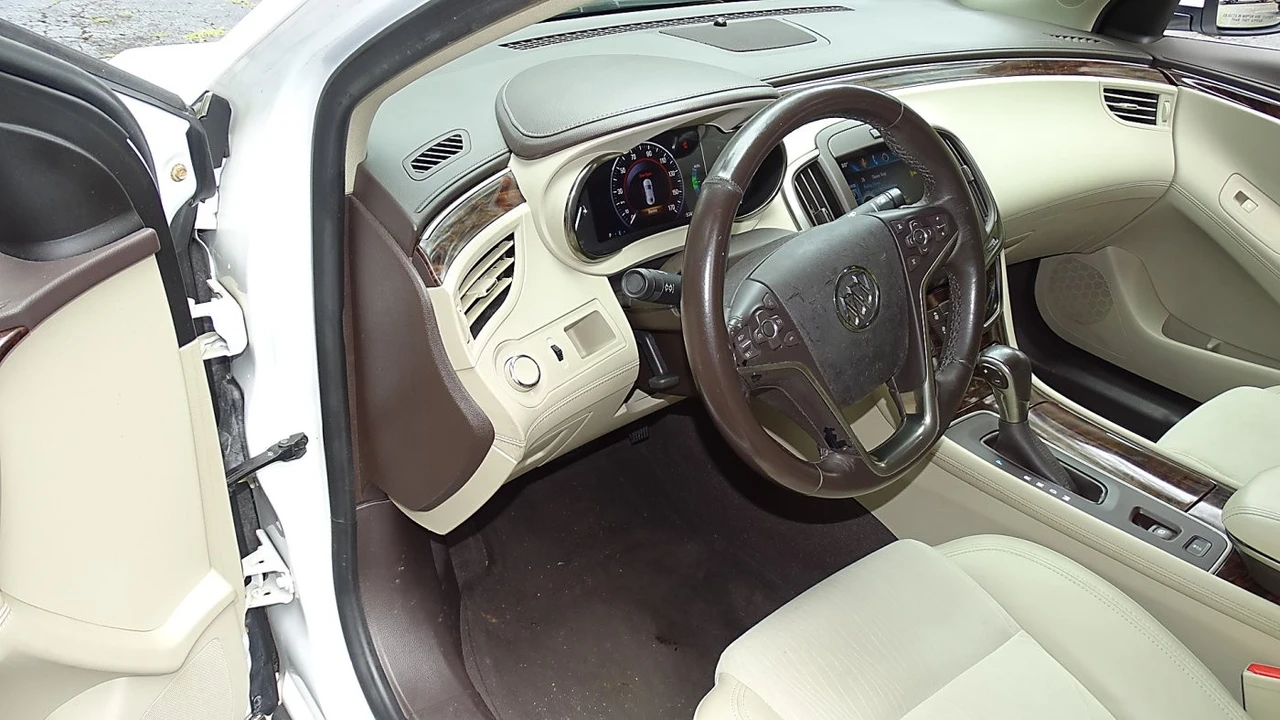 2014 Buick LaCrosse - Image 12 of 21