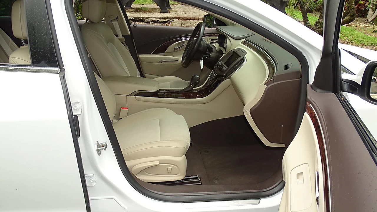 2014 Buick LaCrosse - Image 13 of 21