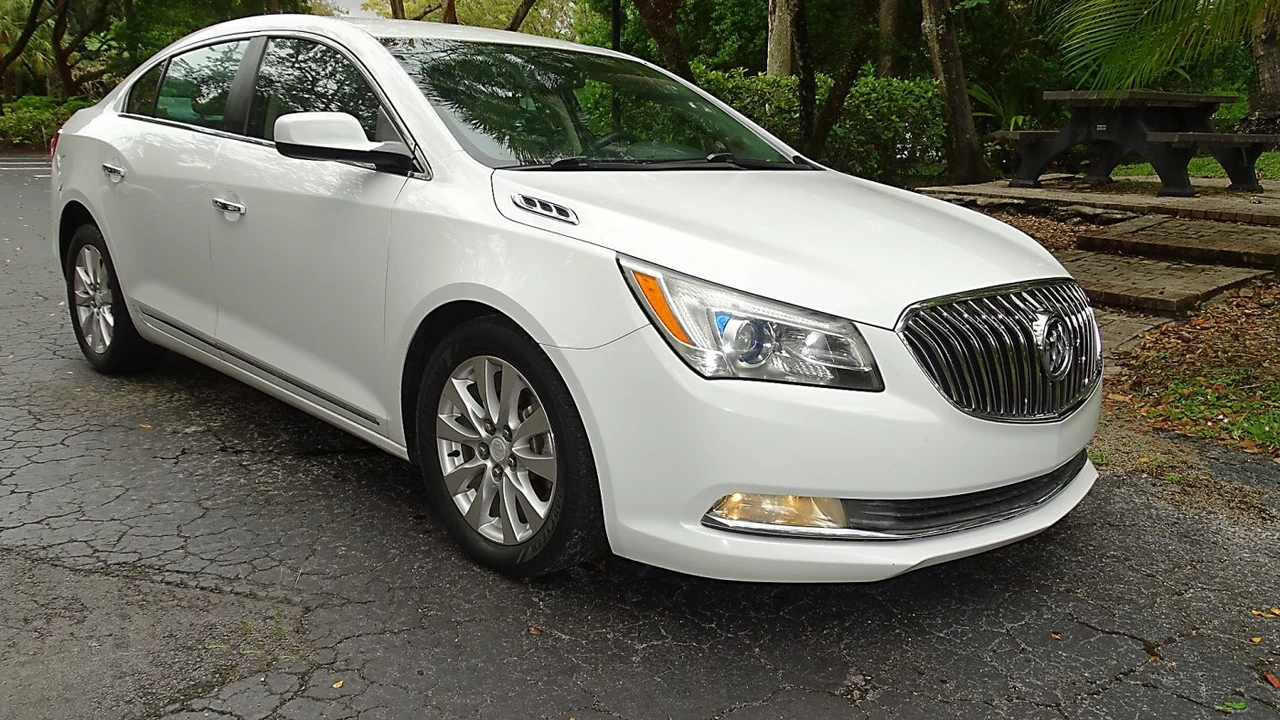 2014 Buick LaCrosse - Image 8 of 21