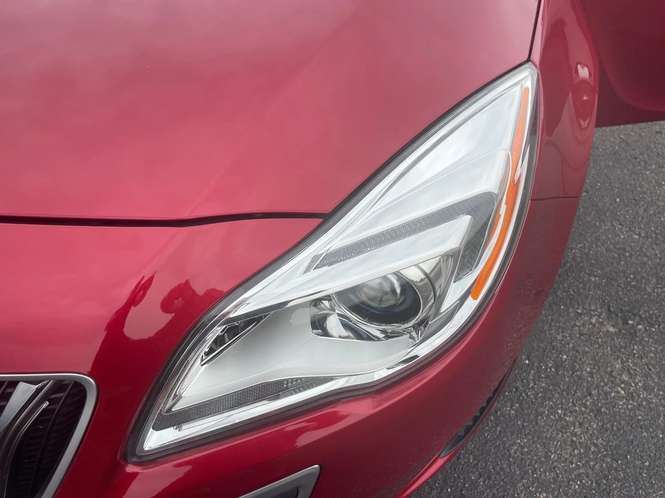 2014 Buick Regal - Image 12 of 31
