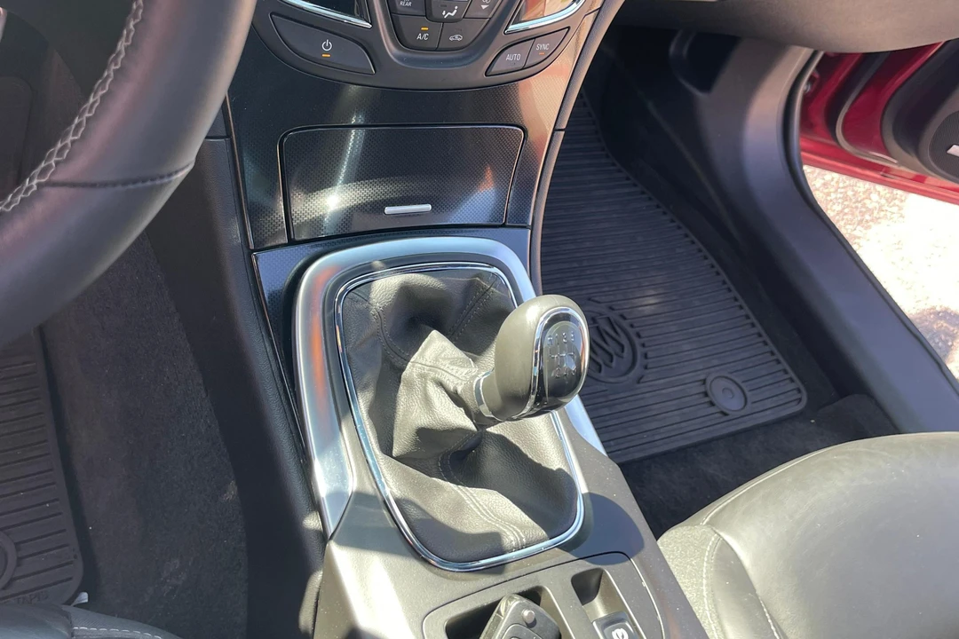 2014 Buick Regal - Image 30 of 31