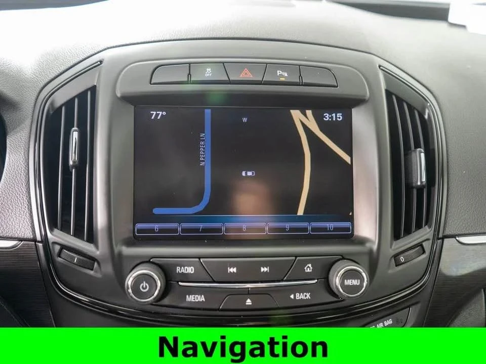 2014 Buick Regal - Image 11 of 16