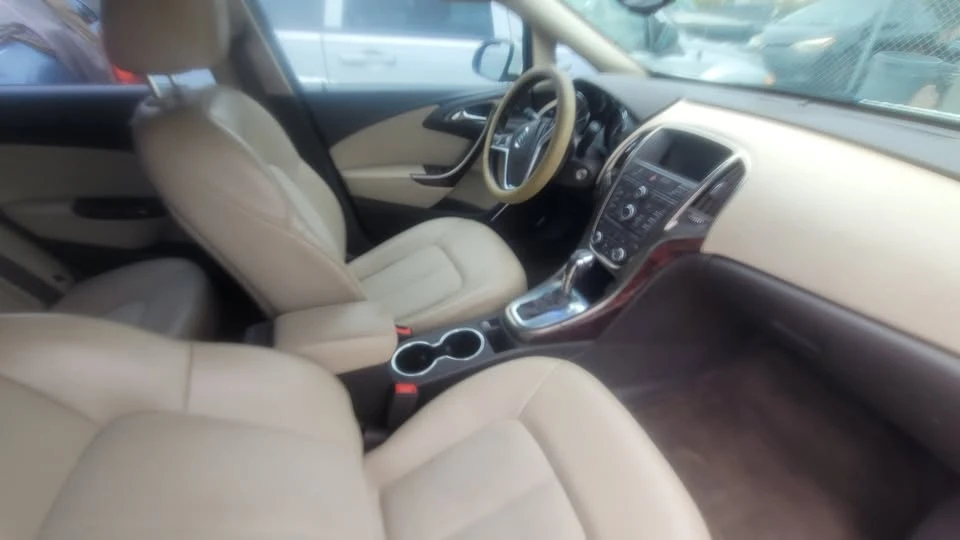 2014 Buick Verano - Image 7 of 10