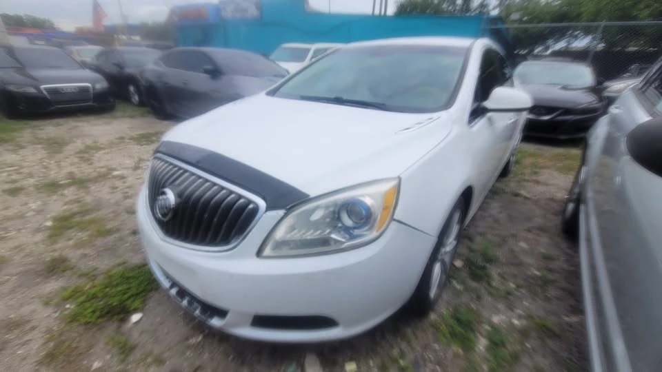 2014 Buick Verano - Image 3 of 10