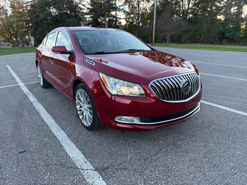 2014 Buick LaCrosse - Image 2 of 12