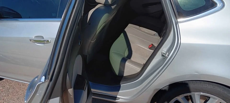 2014 Buick Verano - Image 10 of 14