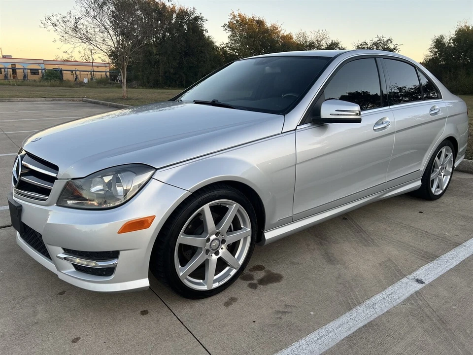 2014 Mercedes-Benz W204 C-Class - Image 6 of 21