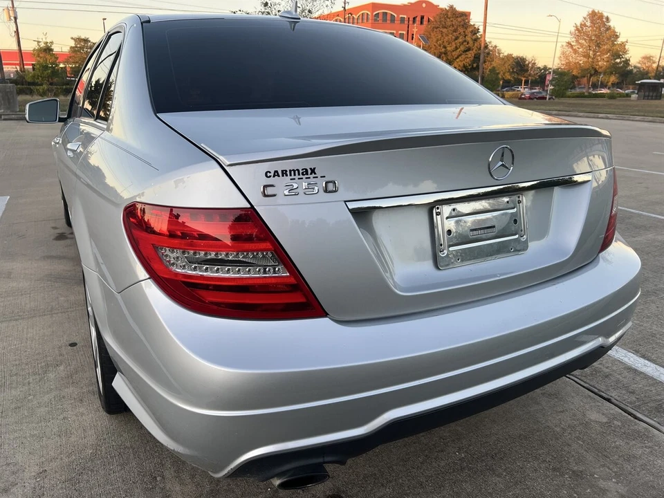 2014 Mercedes-Benz W204 C-Class - Image 10 of 21