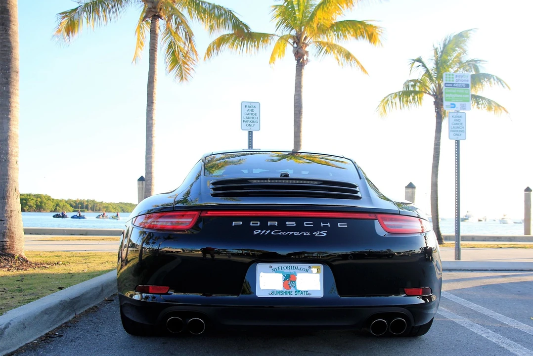 2014 Porsche 991 Carrera 4S - Image 8 of 8