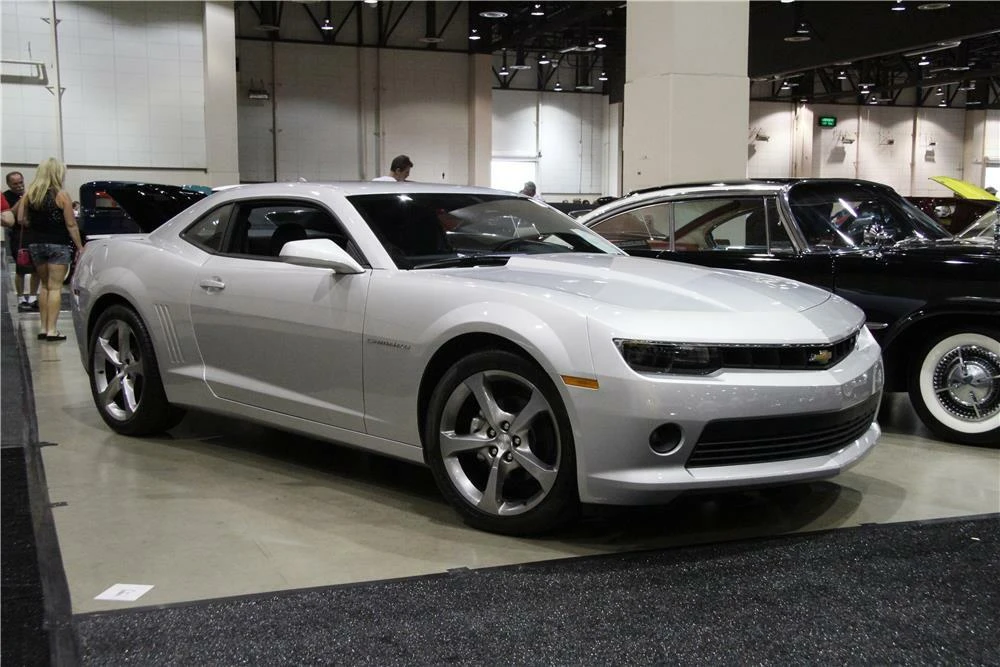 2014 Chevrolet Camaro 5th Gen - Image 2 of 5