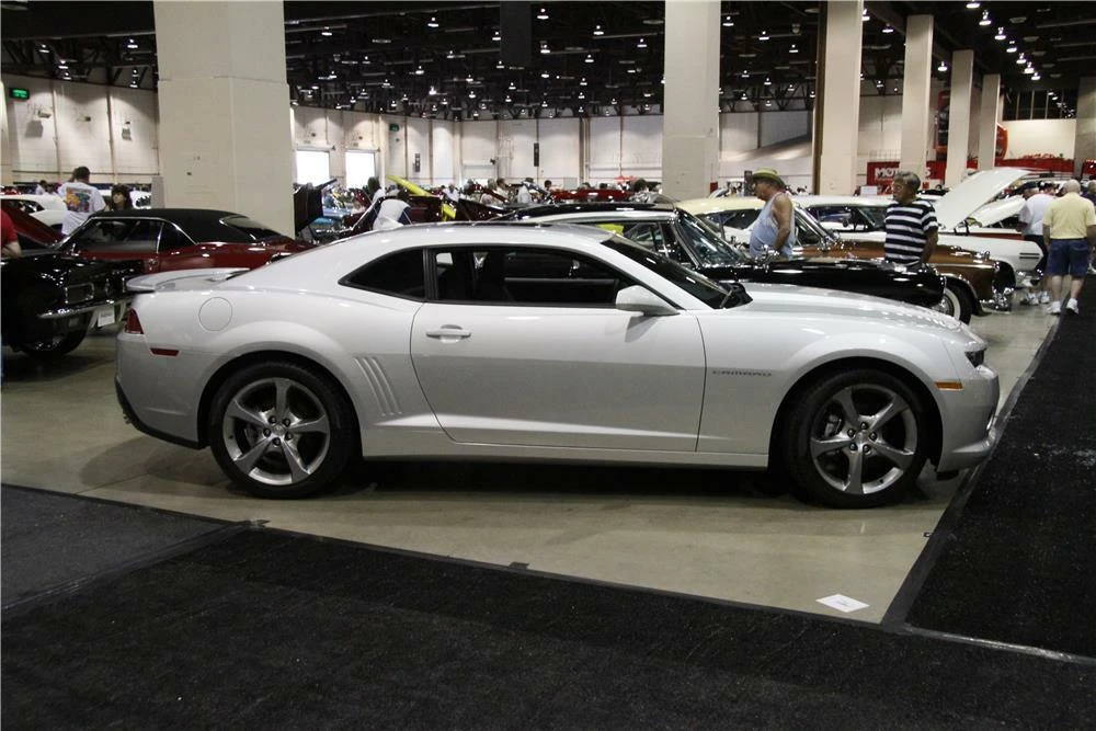 2014 Chevrolet Camaro 5th Gen - Image 5 of 5