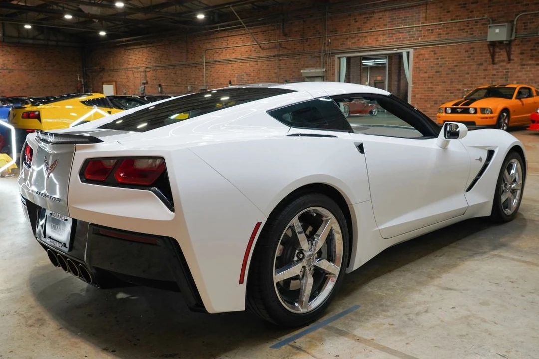 2014 Chevrolet Corvette C7 - Image 13 of 31