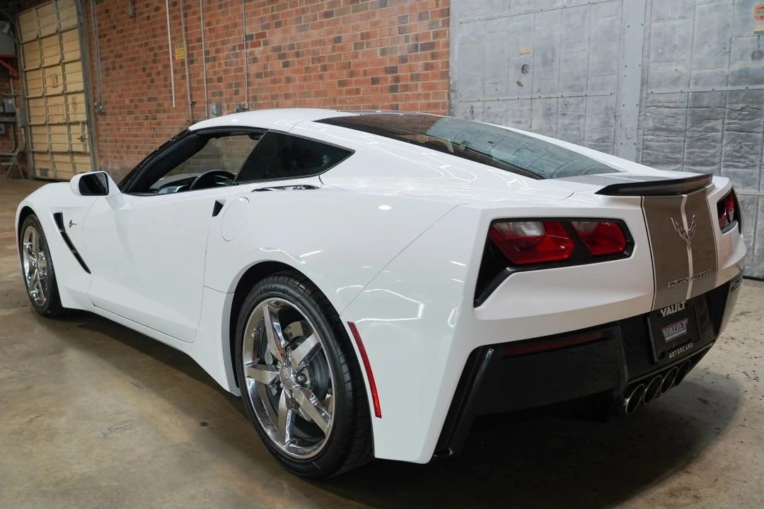 2014 Chevrolet Corvette C7 - Image 17 of 31
