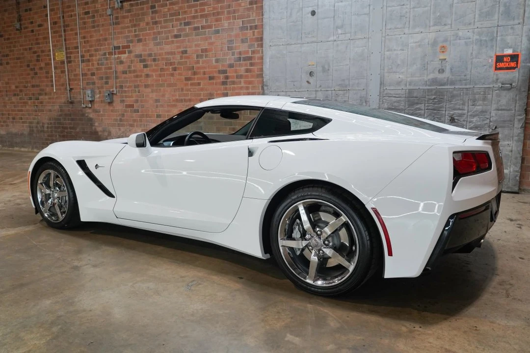 2014 Chevrolet Corvette C7 - Image 8 of 31