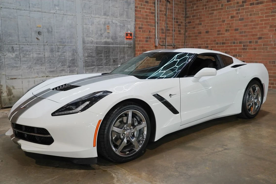 2014 Chevrolet Corvette C7 - Image 19 of 31