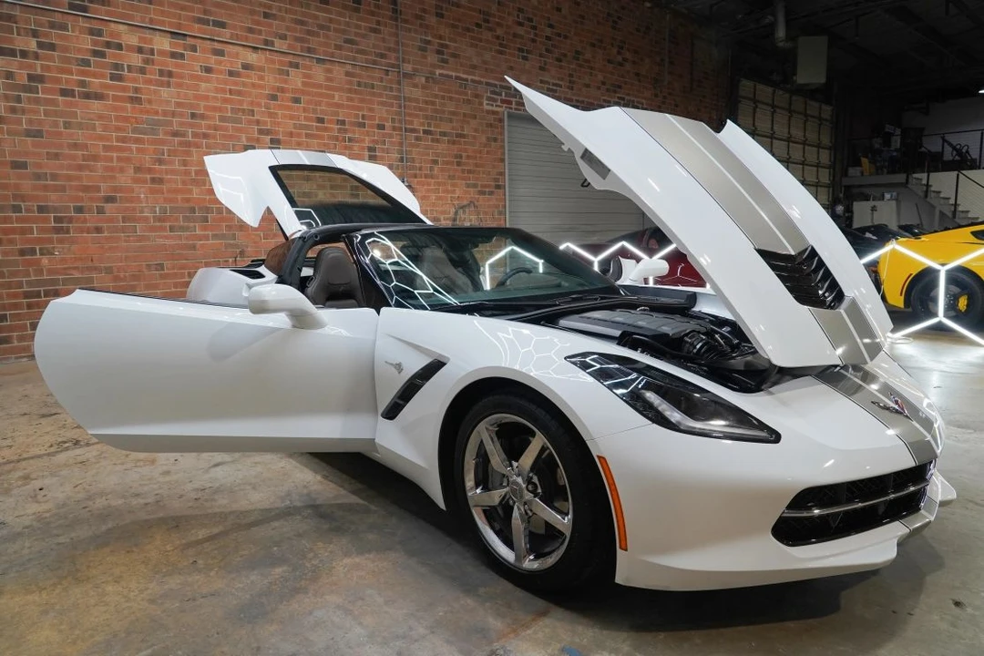 2014 Chevrolet Corvette C7 - Image 24 of 31