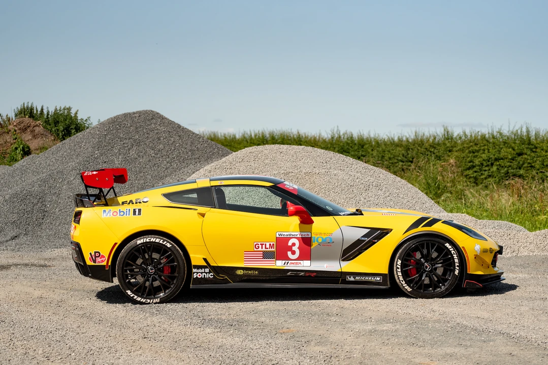 2014 Chevrolet Corvette C7 - Image 9 of 31