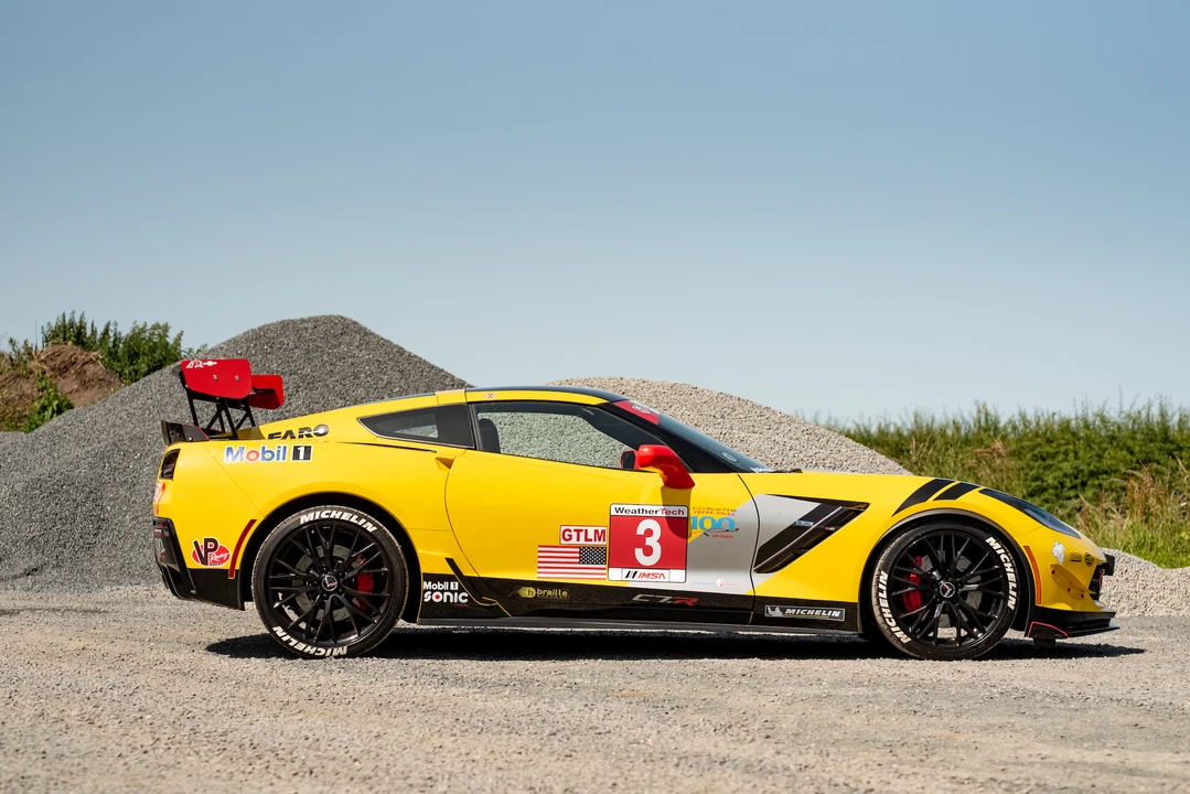 2014 Chevrolet Corvette C7 - Image 17 of 31