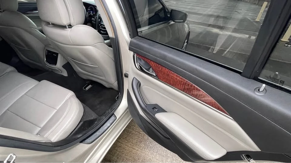 2014 Cadillac CT4 - Image 7 of 15