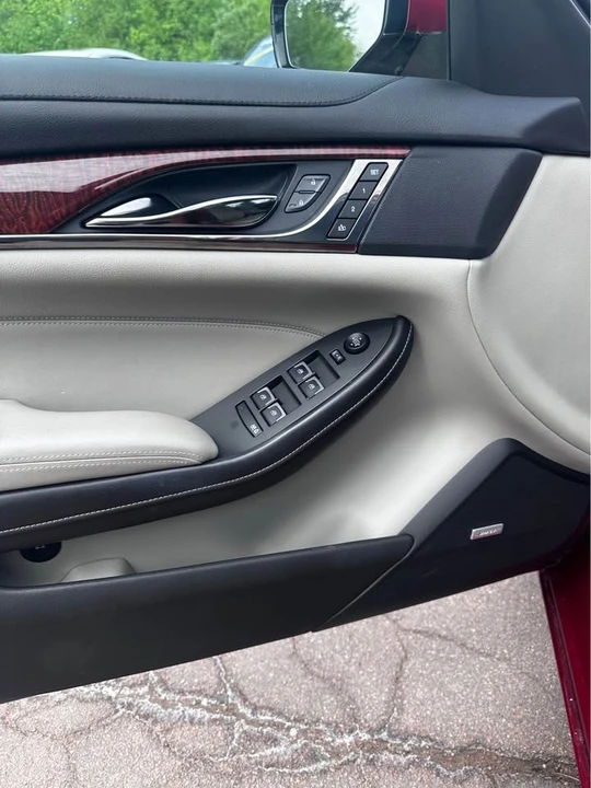 2014 Cadillac CTS - Image 9 of 17
