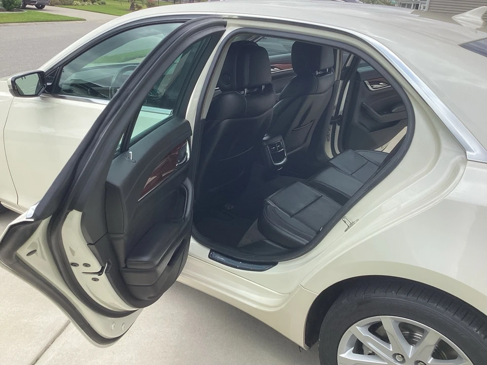2014 Cadillac CTS 3rd Gen - Image 9 of 13