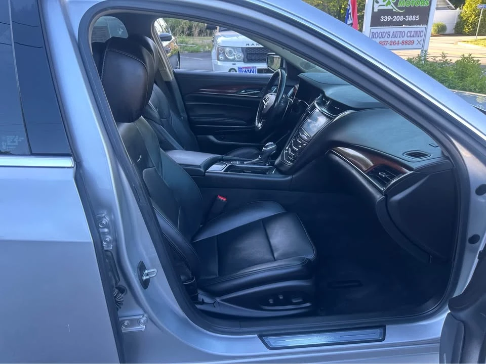 2014 Cadillac CTS 3rd Gen - Image 9 of 15