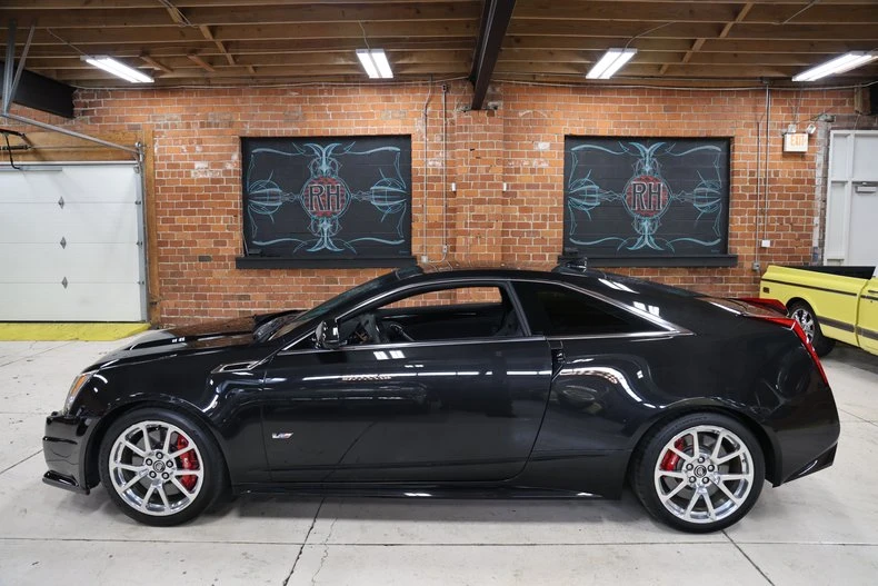 2014 Cadillac CTS-V 2nd Gen - Image 28 of 31