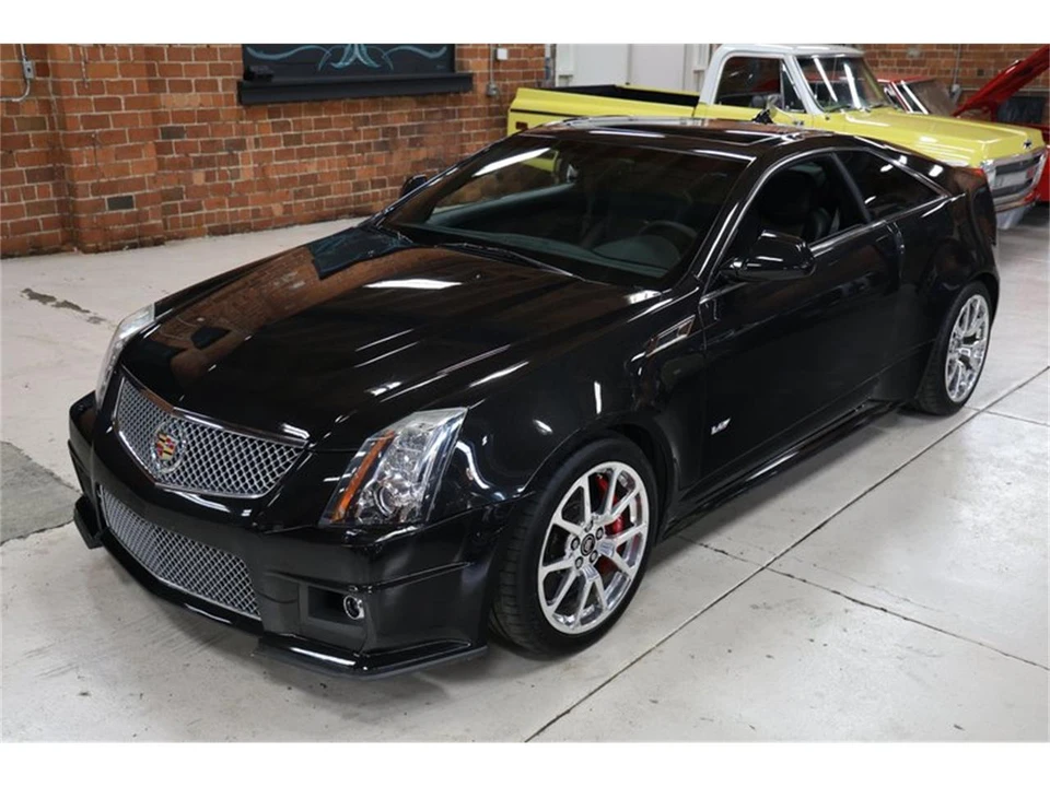 2014 Cadillac CTS-V 2nd Gen - Image 2 of 31