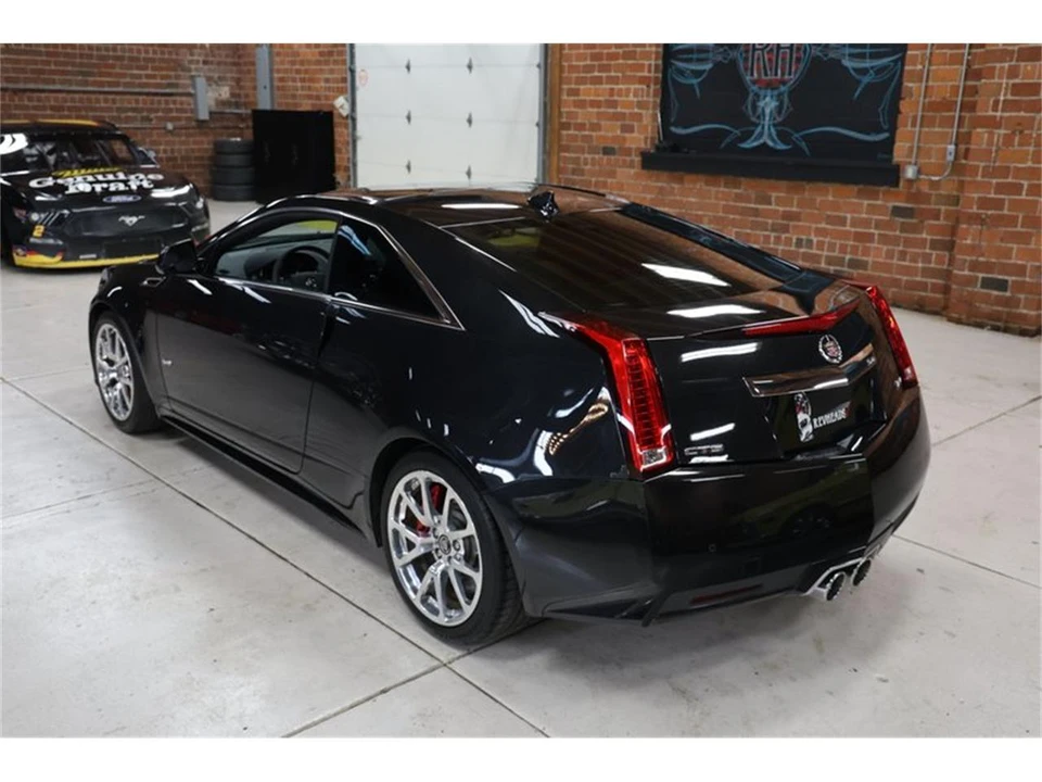 2014 Cadillac CTS-V 2nd Gen - Image 29 of 31