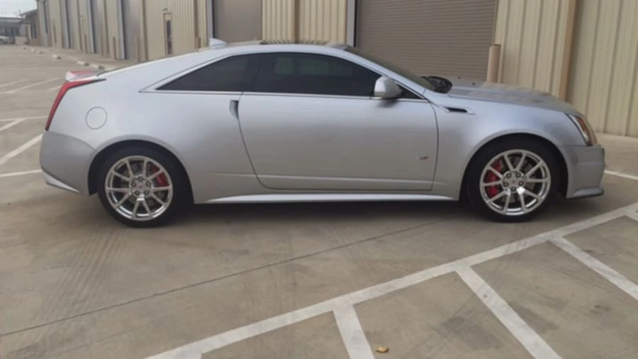 2014 Cadillac CTS-V 2nd Gen - Image 2 of 11