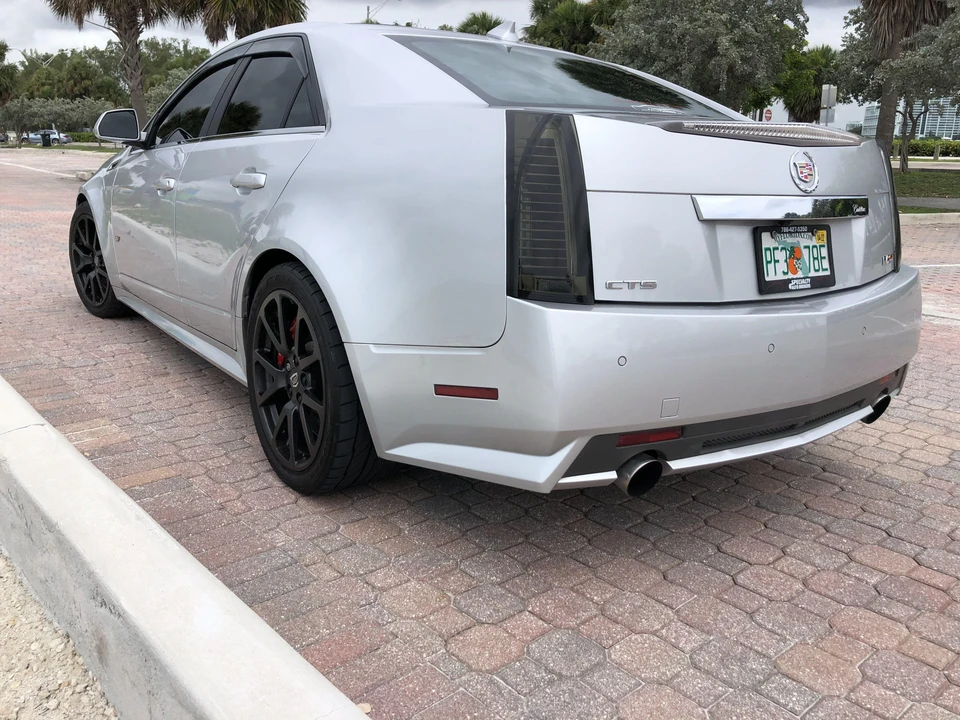 2014 Cadillac CTS-V 2nd Gen - Image 9 of 31