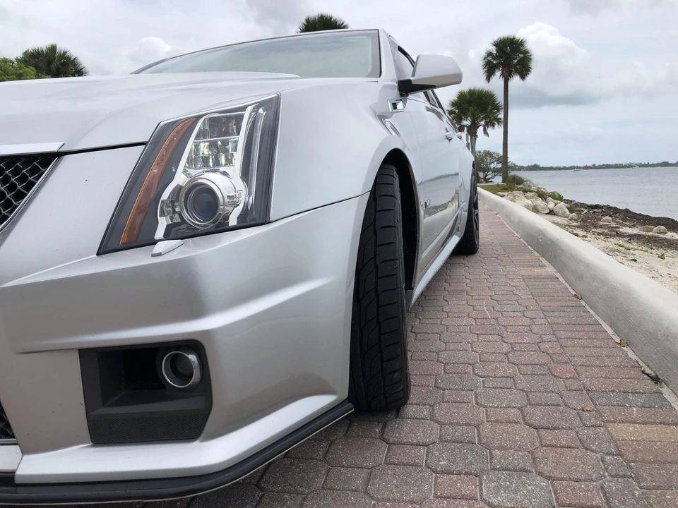 2014 Cadillac CTS-V 2nd Gen - Image 29 of 31