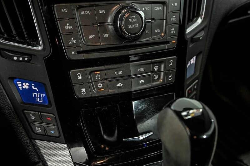 2014 Cadillac CTS-V 2nd Gen - Image 28 of 30