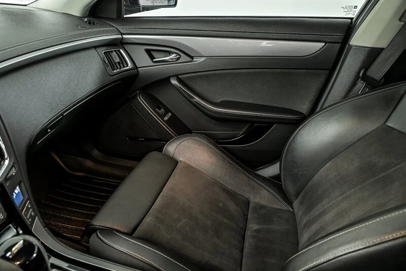 2014 Cadillac CTS-V 2nd Gen - Image 30 of 30