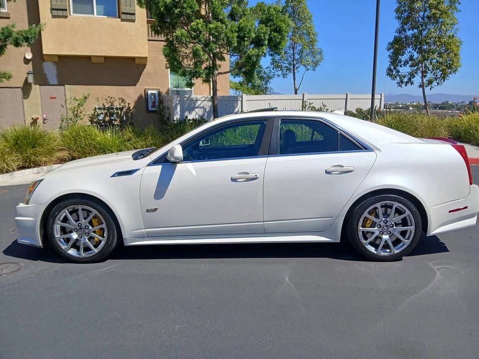 2014 Cadillac CTS-V 2nd Gen - Image 3 of 24