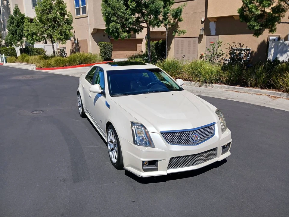 2014 Cadillac CTS-V 2nd Gen - Image 9 of 24
