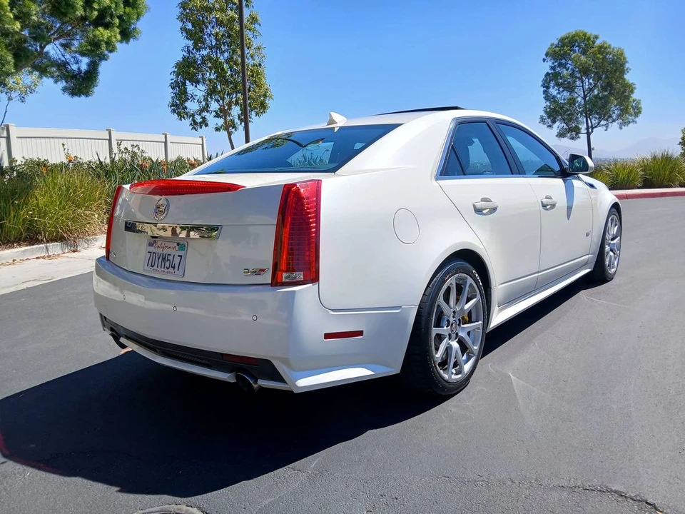 2014 Cadillac CTS-V 2nd Gen - Image 6 of 24