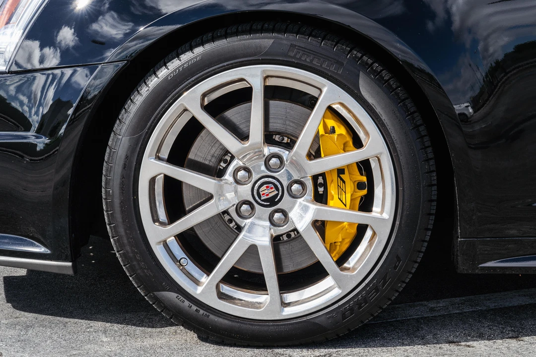 2014 Cadillac CTS-V 2nd Gen - Image 27 of 31