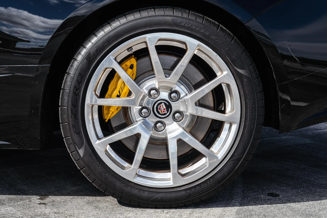 2014 Cadillac CTS-V 2nd Gen - Image 28 of 31