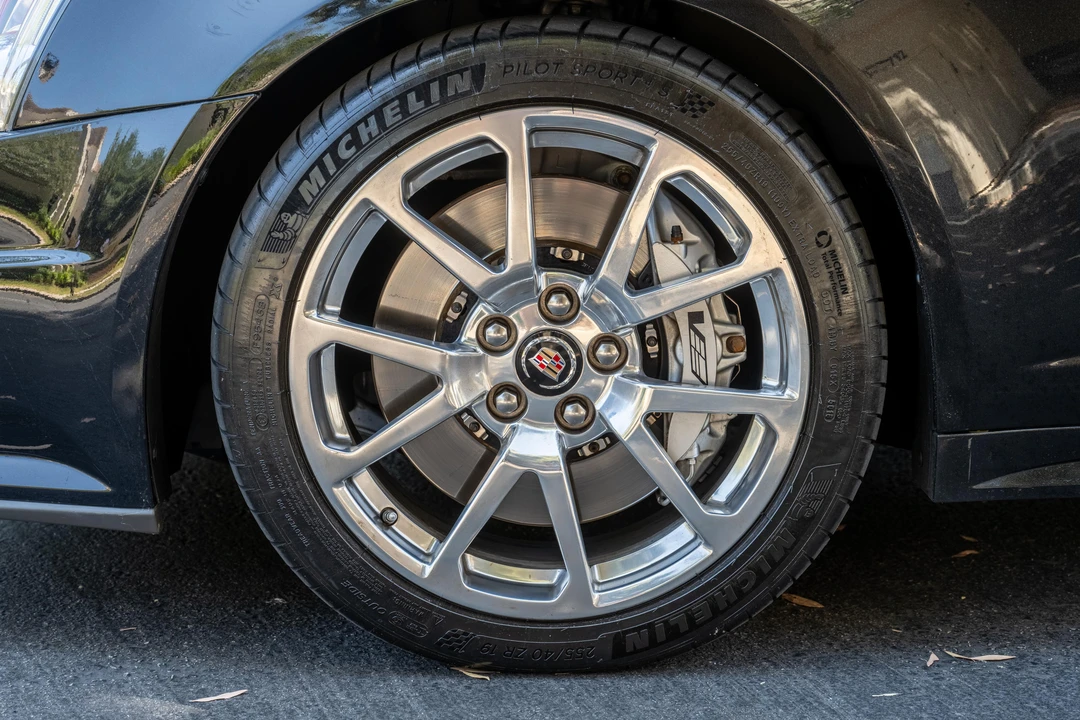 2014 Cadillac CTS-V 2nd Gen - Image 24 of 31