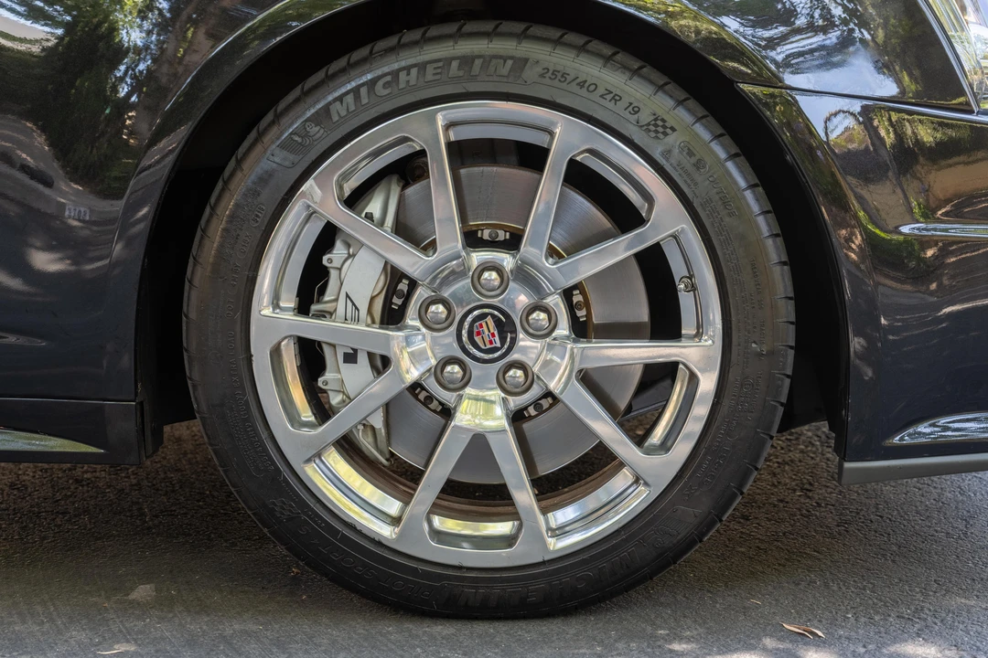 2014 Cadillac CTS-V 2nd Gen - Image 27 of 31