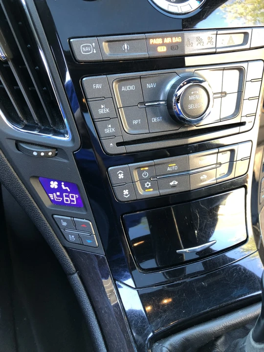 2014 Cadillac CTS-V 2nd Gen - Image 29 of 31
