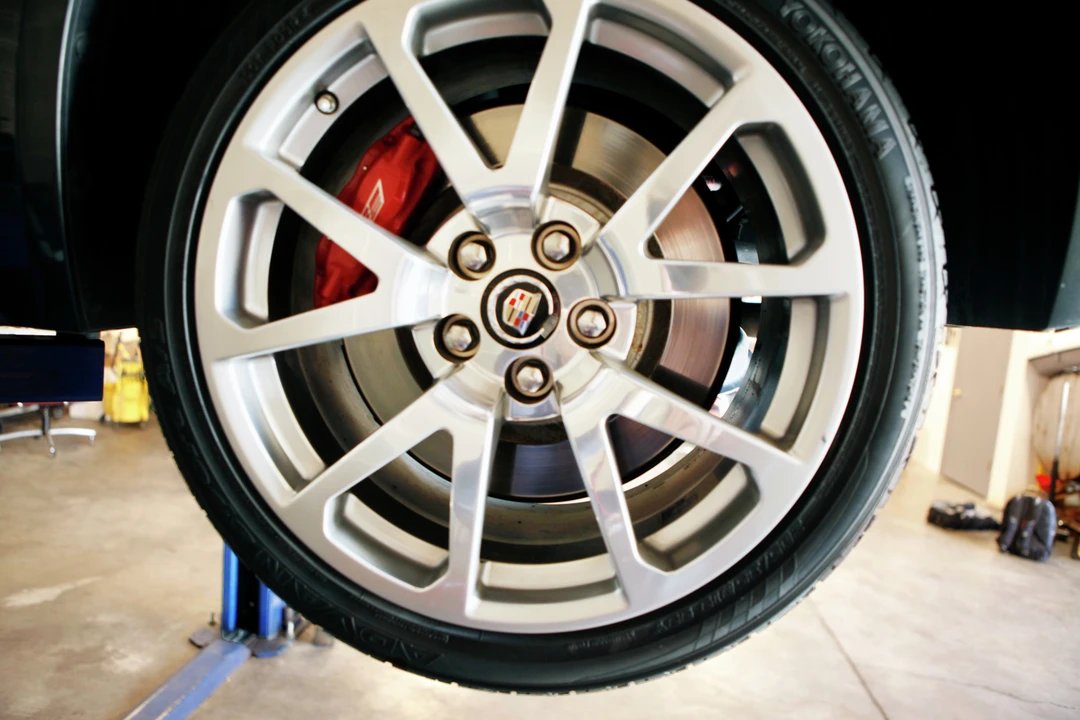 2014 Cadillac CTS-V 2nd Gen - Image 24 of 31