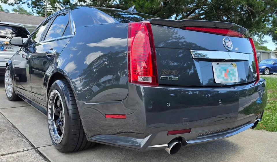2014 Cadillac CTS-V 2nd Gen - Image 9 of 10