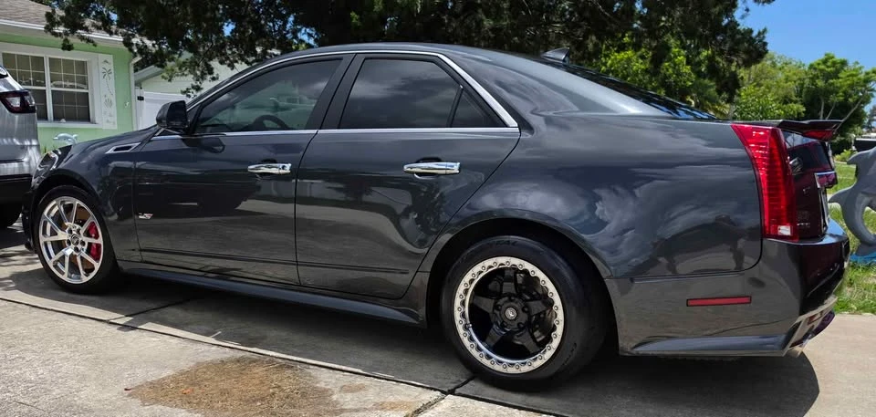 2014 Cadillac CTS-V 2nd Gen - Image 2 of 10