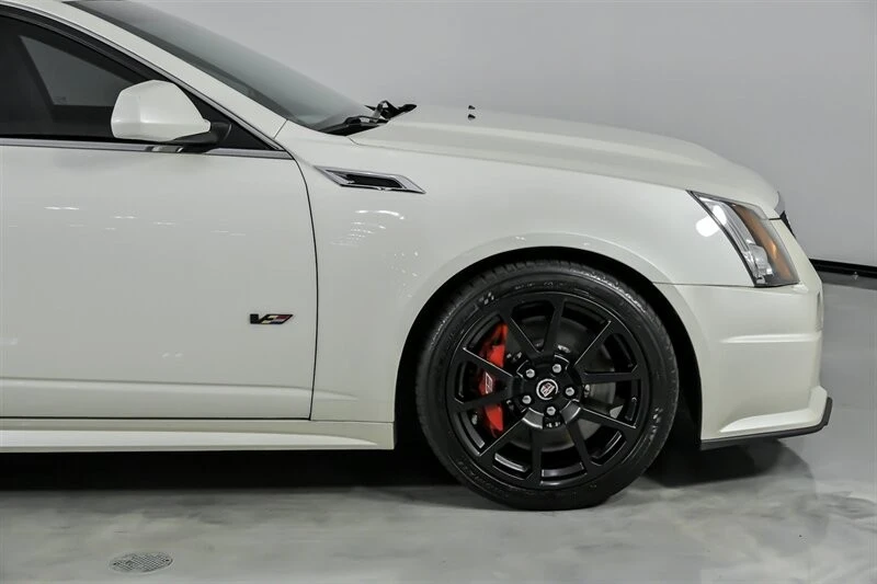2014 Cadillac CTS-V 2nd Gen - Image 15 of 21