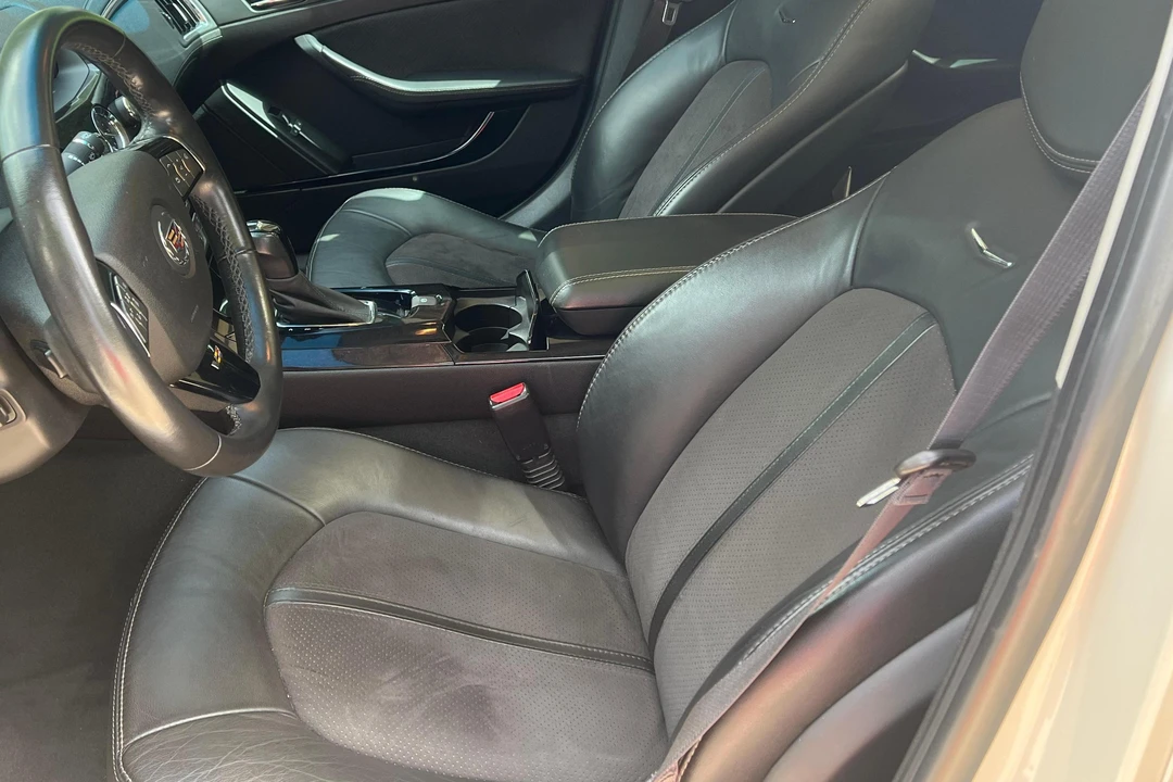 2014 Cadillac CTS-V 2nd Gen - Image 24 of 31